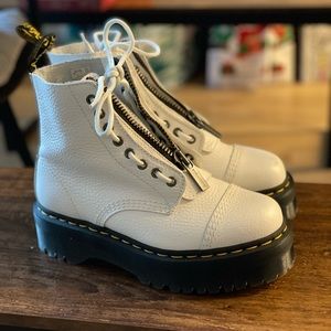 Dr Martens Sinclair platform boots